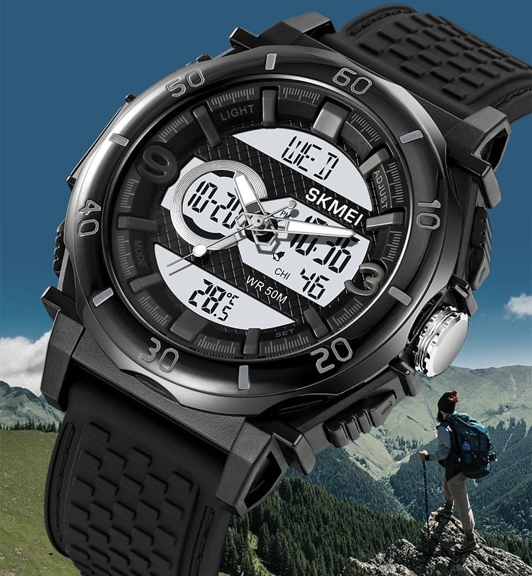 Montre Analogique Numérique Lumineux – Etanchéité 50 M – Ref : 2098 – Noir